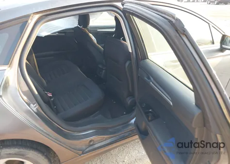 2014 Ford Fusion Se z USA, uszkodzony, nr VIN 3FA6P0H74ER144106